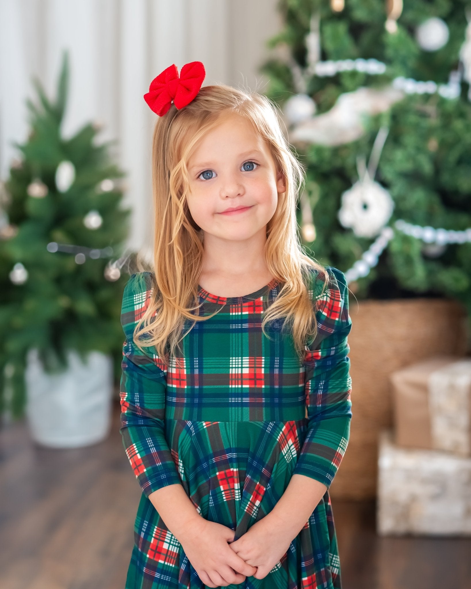 Christmas Plaid Puff Sleeve Twirl Dress – Twinflower Creations